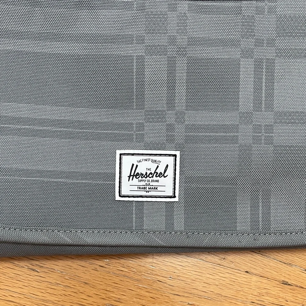 Herschel Supply Co. Gray Messenger Bag with Front Zip Flap